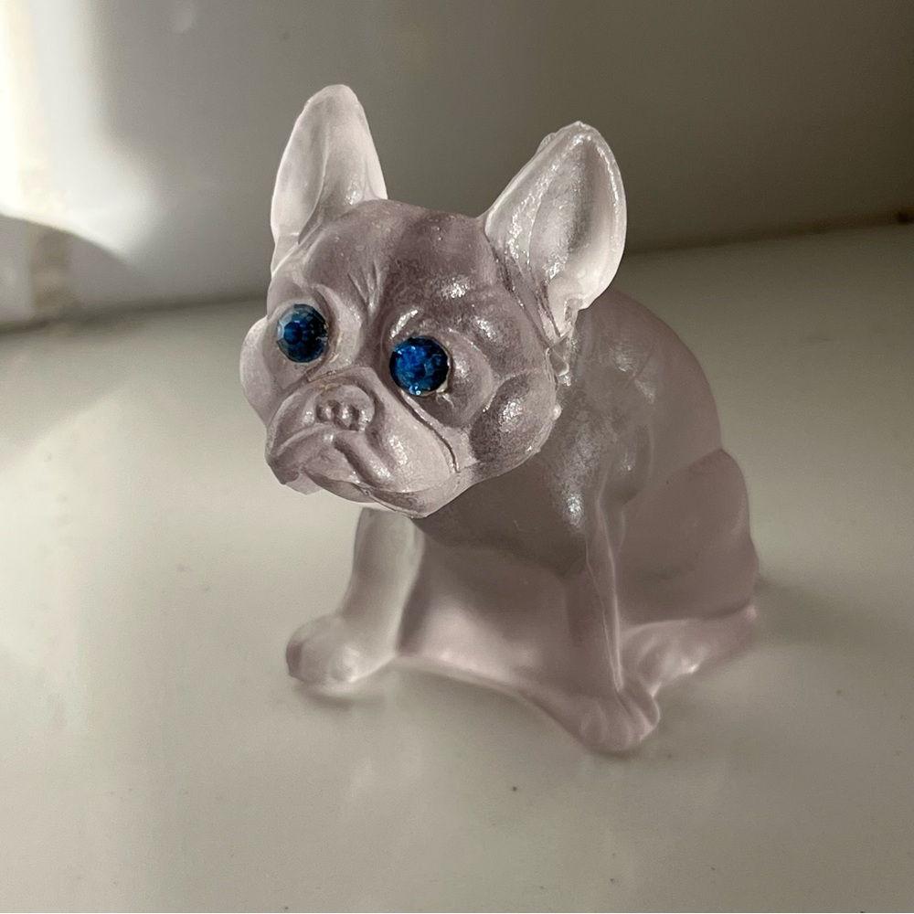 Old FROSTED GLASS FRENCH BULLDOG FIGURINE DOG CRYSTAL BLUE EYES Vintage Old